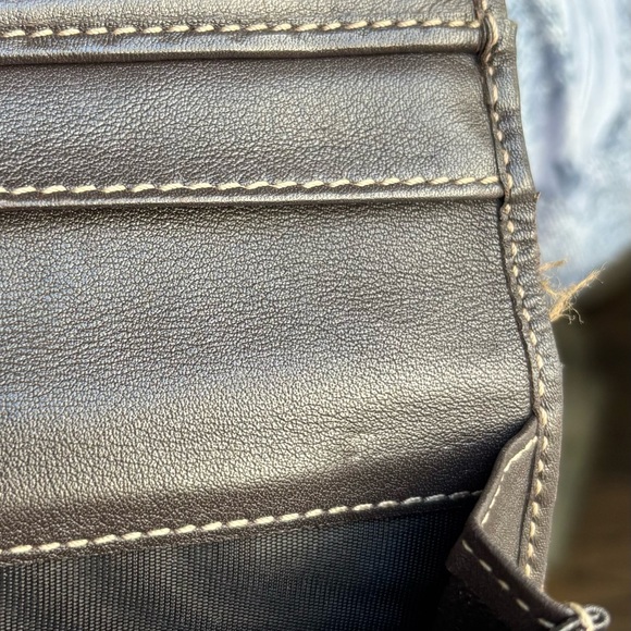 LOW START!🔥Gucci Brown Long Wallet - Picture 8 of 10